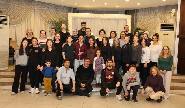 Nazilli Belediyesi halkoyunları ekipleri çalışmalarını sürdürüyor