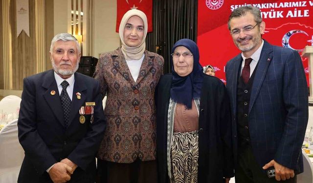 Protokol ilk iftarı şehit ve gazi aileleri ile yaptı