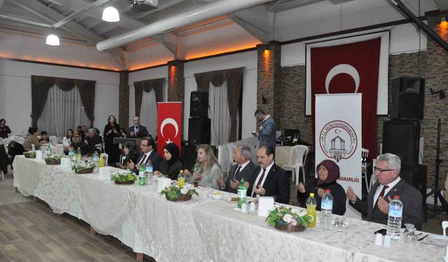 Salihli Kaymakamı Güldoğan, şehit aileleri ve gazilerle iftarda buluştu