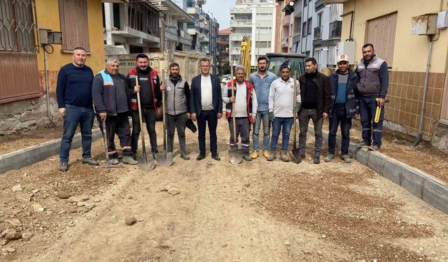 Alaşehir'de asfalt sezonu açıldı