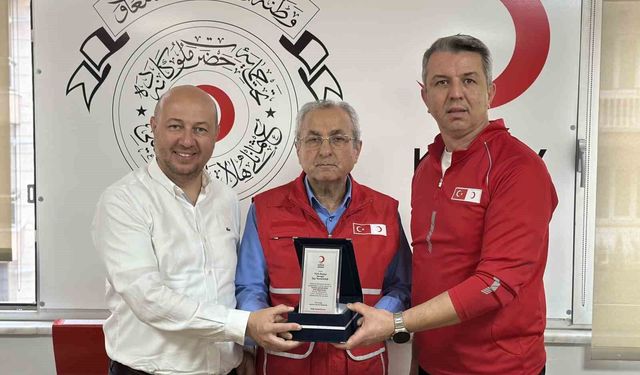 Kızılay Manisa'dan Ramazan başarısına ödül yağmuru