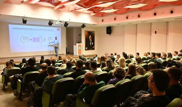 Manisa Büyükşehir personeline yapay zeka ve veri yönetimi eğitimi