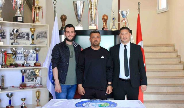 Salihli Belediyespor'da teknik direktörlüğe Kahraman getirildi