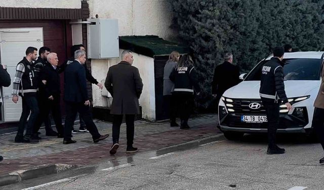 Bursa Büyükşehir Belediye Başkanı Mustafa Bozbey tutuklandı