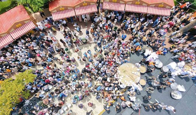 Manisa'da 2 ton bahar pilavı dağıtıldı