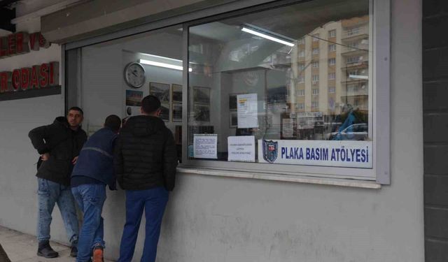 Manisa'da 22 günde 7 bin 500 plaka değişti