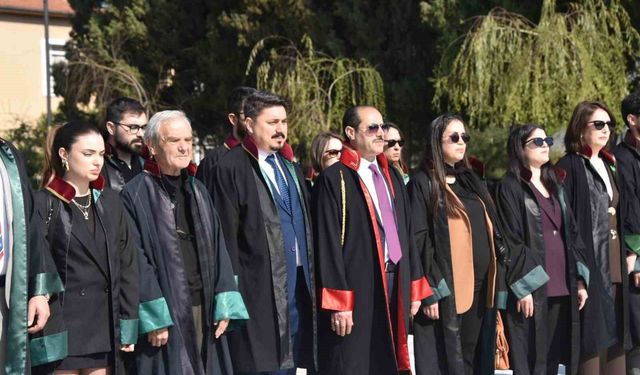 Salihli'de Avukatlar Günü törenle kutlandı