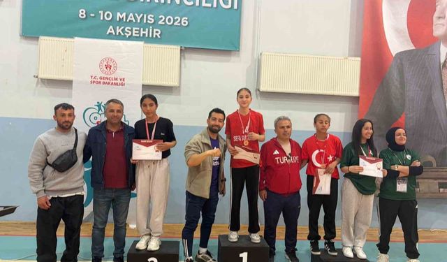 Çifte şampiyon Sudenaz'dan Manisa'ya gurur