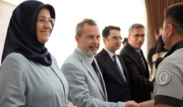 Manisa CBÜ'de Kurban Bayramı öncesi geleneksel bayramlaşma