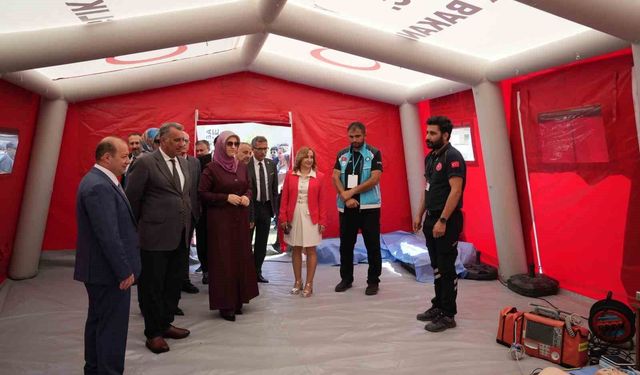 Sağlık ordusu MCBÜKAF'26'da gençlerle buluştu