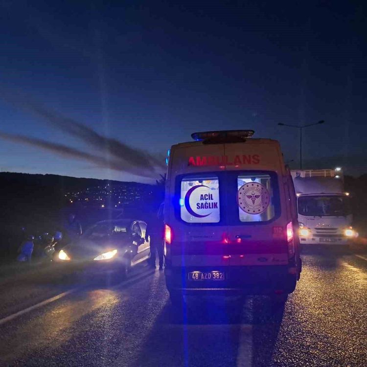 Menteşe'de motosiklet kazası: 2 yaralı