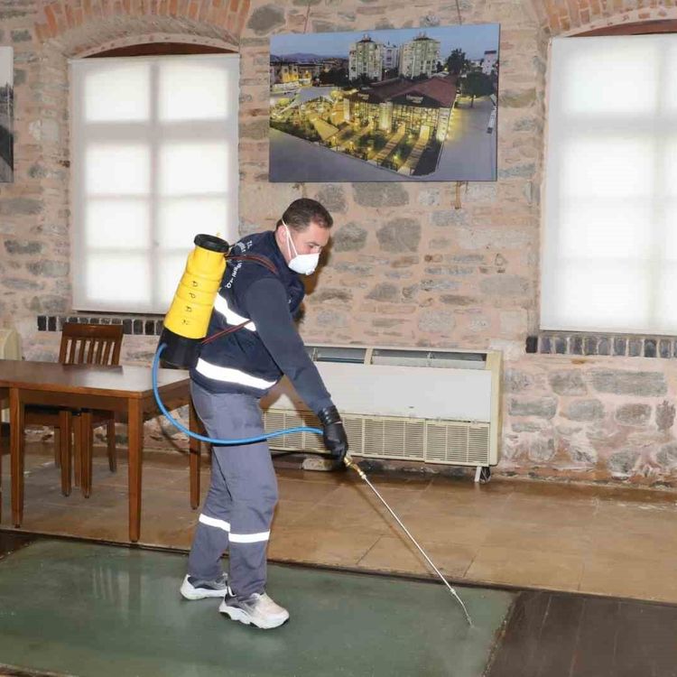 Nazilli Belediyesi'nden iş yeri ilaçlamasına sertifika desteği