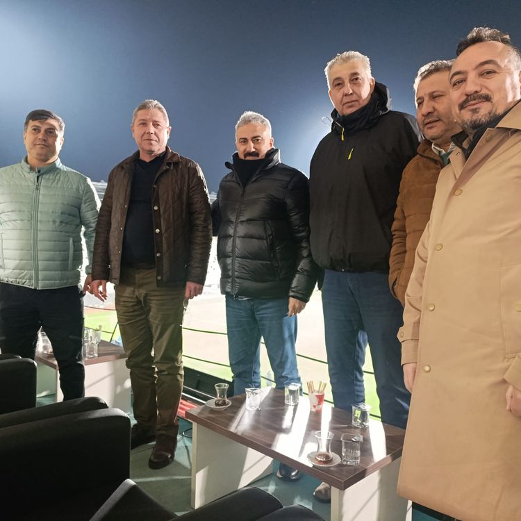 Emniyet Müdürü Fahri  Aktaş, Manisa FK - Bandırmaspor Maçını Tribünden Takip Etti