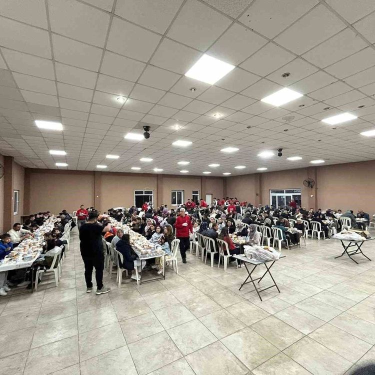 Alaşehir Killik'te birlik ve dayanışma sofrası kuruldu