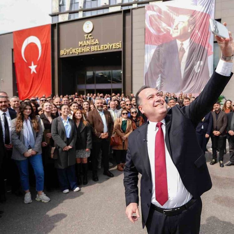 Başkan Dutlulu, Büyükşehir ve MASKİ personeliyle bayramlaştı