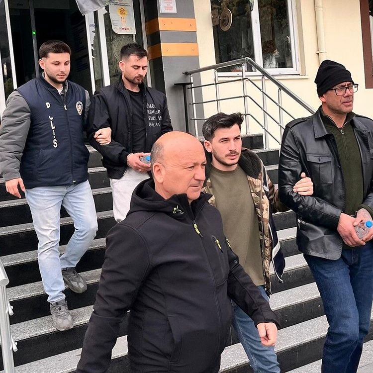 Bayram öncesi uyuşturucu operasyonu: 2 kişi tutuklandı