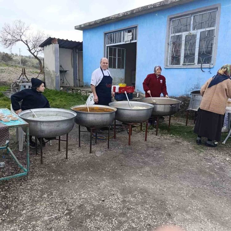 Mahalle halkı düğün ve hayır yemekleri için kapalı alan istiyor