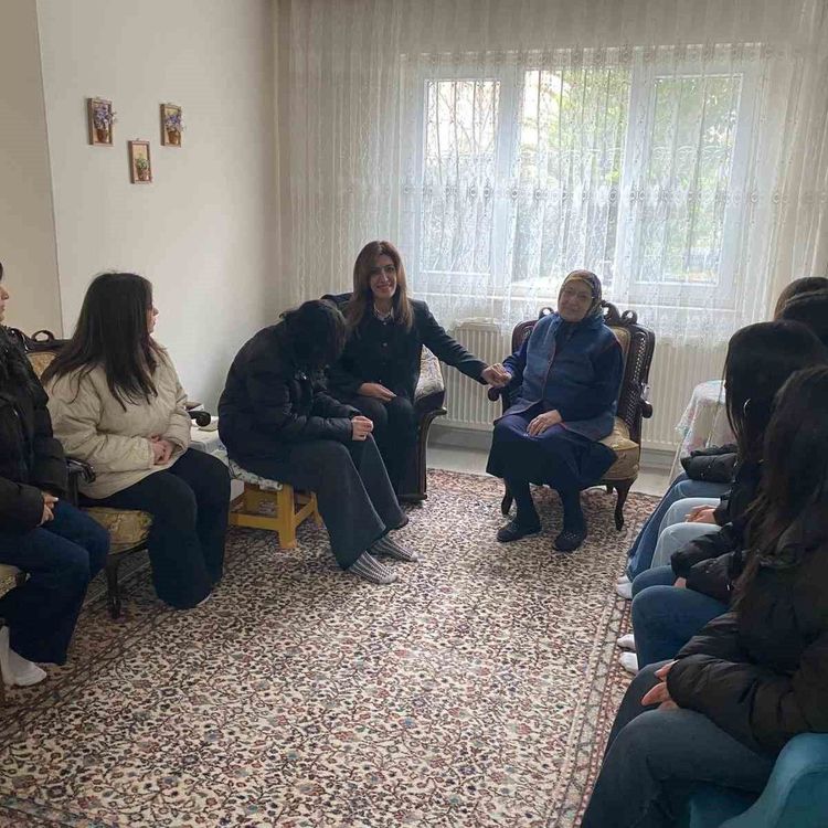 Miniklerden büyüklere bayramda en anlamlı hediye