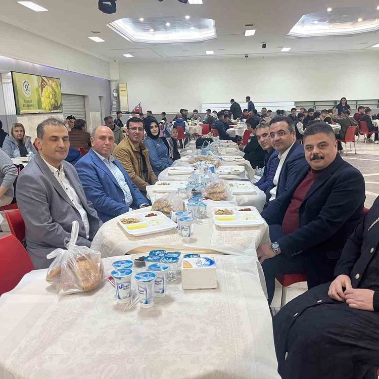 Sarıgöl Mesleki Eğitim Merkezi'nden birlik sofrası