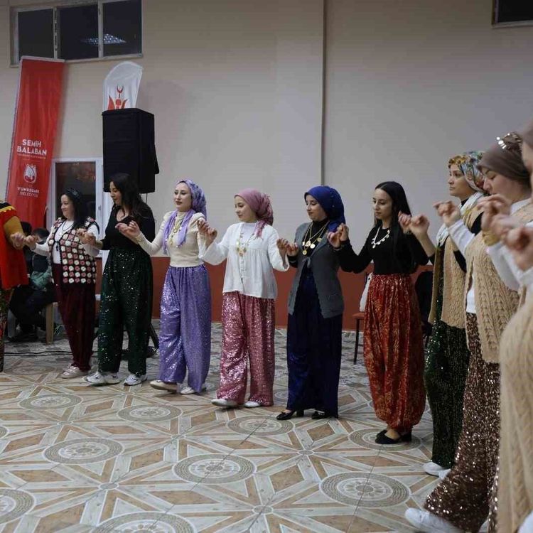 Sarma'da 'Şalvar Gecesi' etkinliği