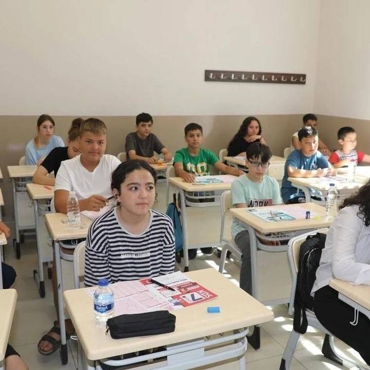 Şehzadeler Belediyesi Bahar Dönemi Dil Kursları başlıyor