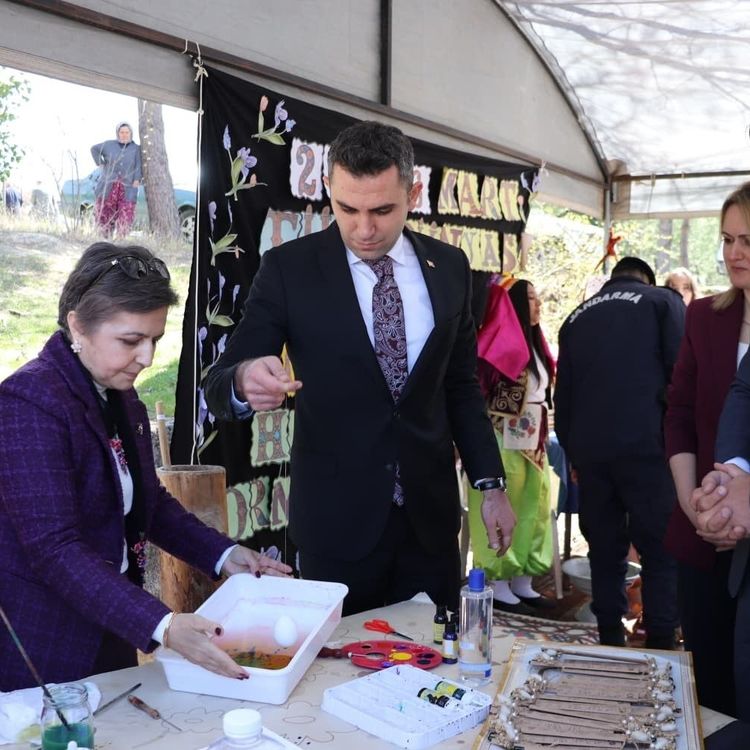 Selendi'de Nevruz coşkusu