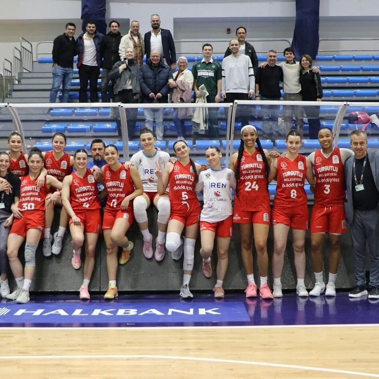 Turgutlu Belediyespor şampiyonluğa bir adım daha yaklaştı