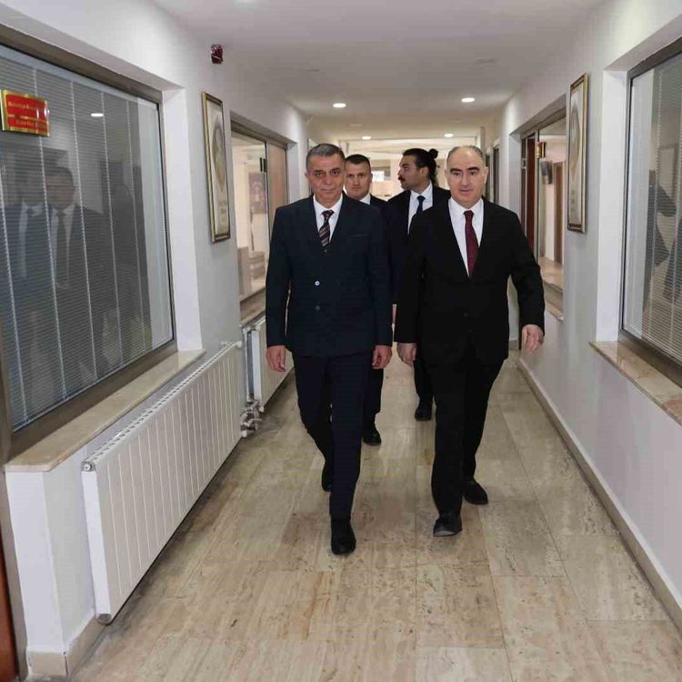 Vali Özkan ve Başkan Şimşek yatırımlar hakkında fikir alışverişi yaptı