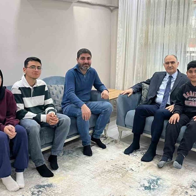 Vali Özkan'dan şehit ve gazi ailelerine ziyaret