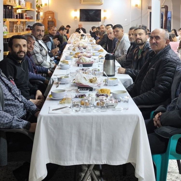 KÖPRÜBAŞI’NDA KURAN KURSU ÖĞRENCİLERİ İFTARDA BULUŞTU