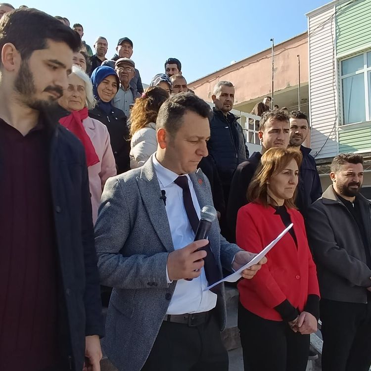 CHP GÖRDES İLÇE BAŞKANLIĞI’NDA EKREM İMAMOĞLU’NUN MEKTUBU OKUNDU