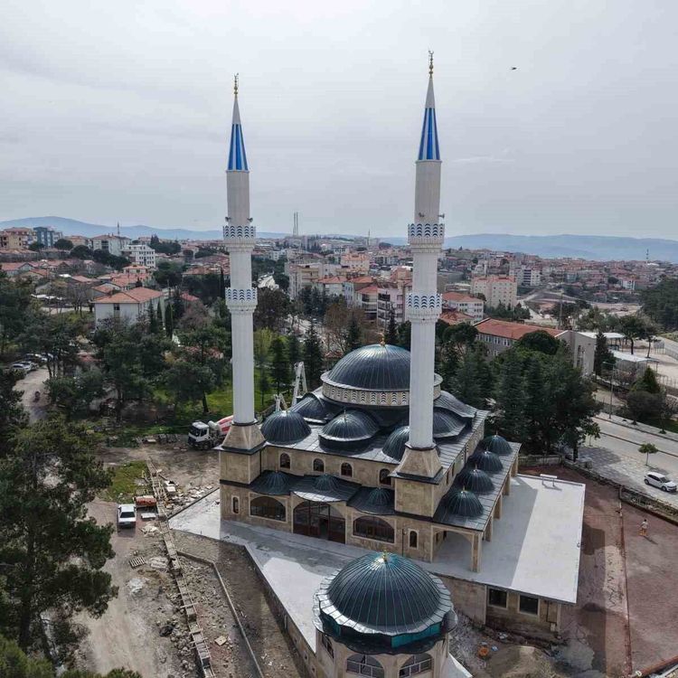 Gördes'te cami ve Kur'an kursu için destek çağrısı