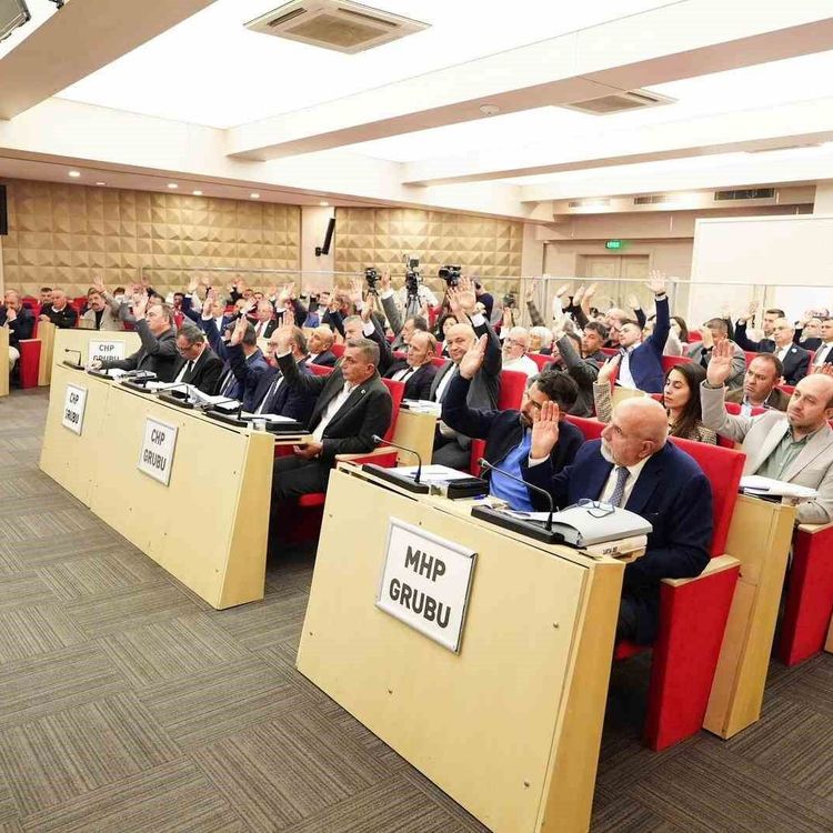 Manisa Büyükşehir 2025'i 1 milyar TL fazlayla kapattı