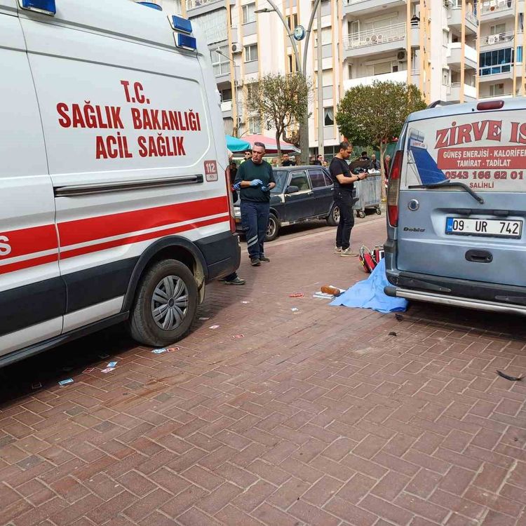 Manisa'da feci kaza: 17 yaşındaki lise öğrencisi hayatını kaybetti