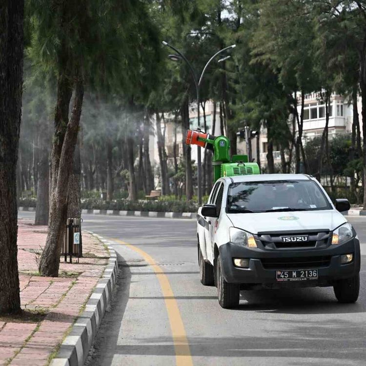 Manisa'da sineklere geçit yok
