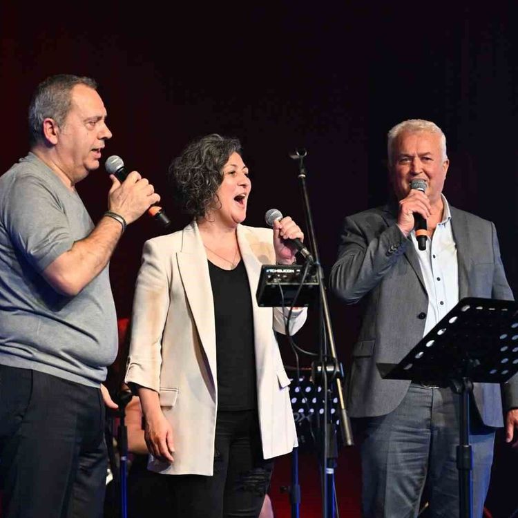 Manisa'da 'Ustalara Saygı' gecesine büyük ilgi