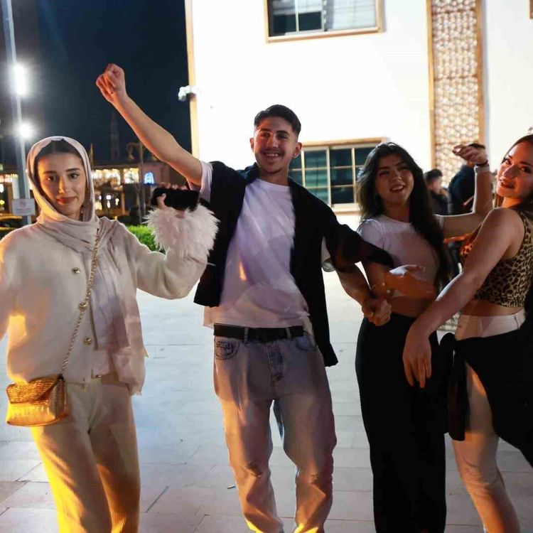 Manisalı Romanlar günlerini kutladı