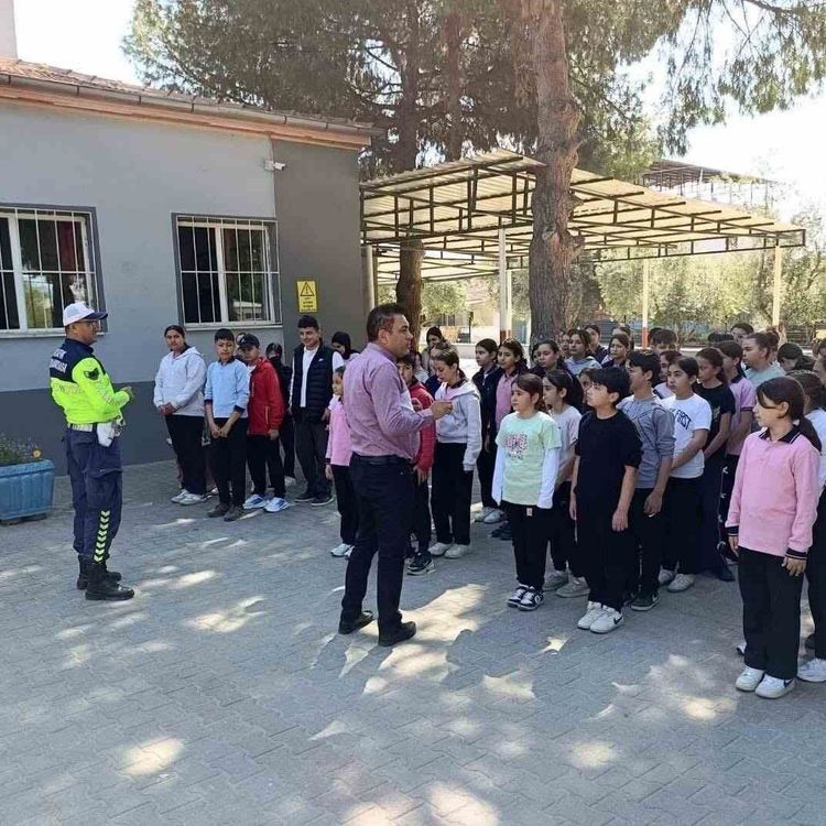 Miniklere trafik bilinci aşılandı