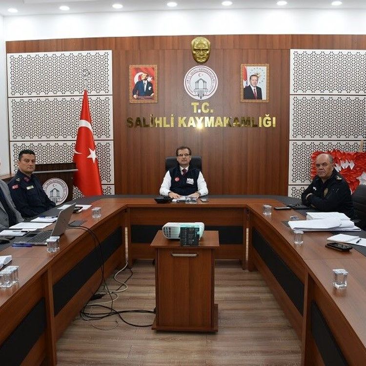 Salihli'de afet alarmı: Kritik riskler ve önlemler masaya yatırıldı