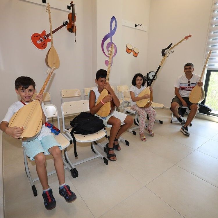 Şehzadeler Belediyesi'nde yeni dönem müzik kursları başlıyor