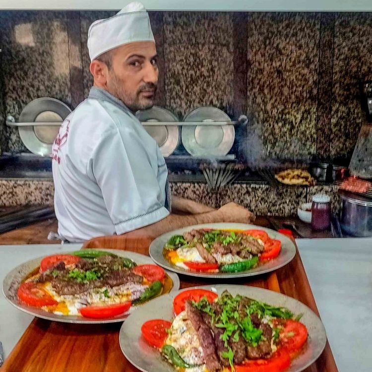 Tabaktaki Manisa kebabı üçüncülük getirdi