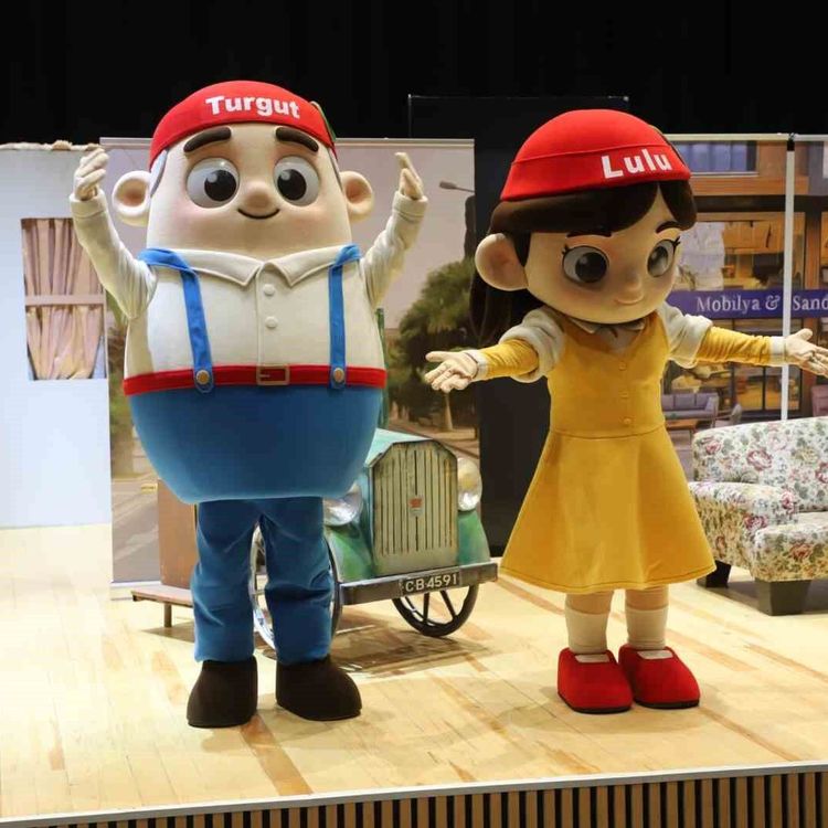 Turgut ve Lulu ilk kez sahne aldı