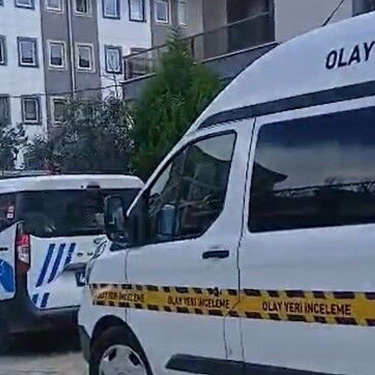 Turgutlu'da yüksekten düşen çocuk ağır yaralandı