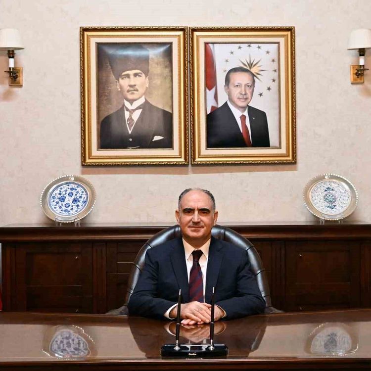 Vali Özkan'dan Manisa Gazeteciler Cemiyetine kutlama