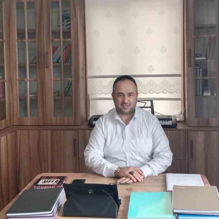 Vatandaşlar Akgedik'te ulaşım sorununa çözüm istiyorlar