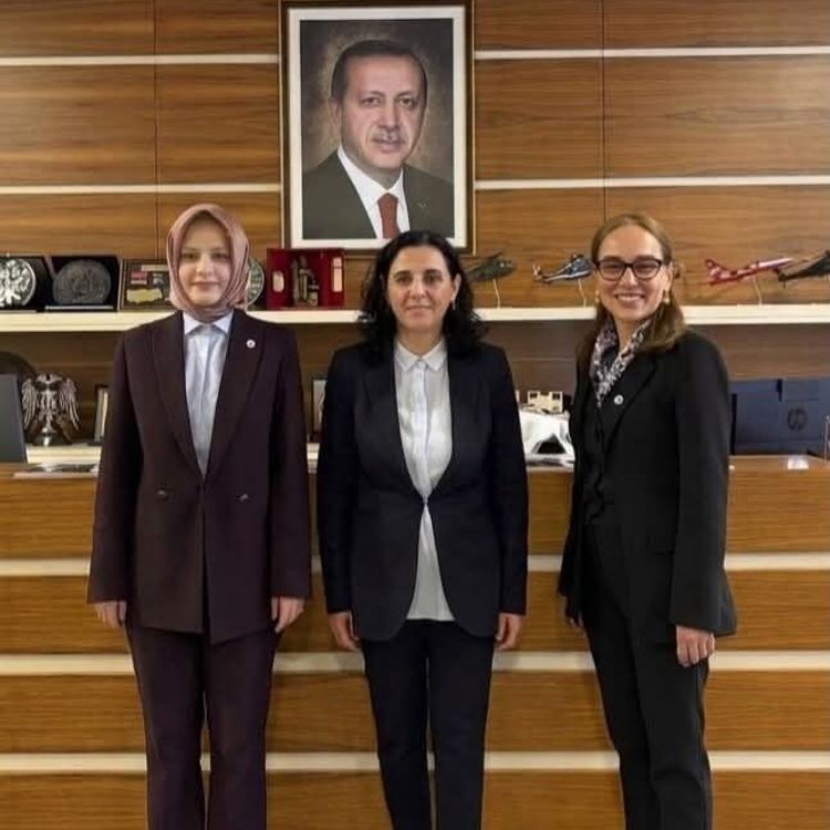 AYŞE NEVİN SERT’E MEHİR AİLE PLATFORMU’NDAN ANLAMLI ZİYARET