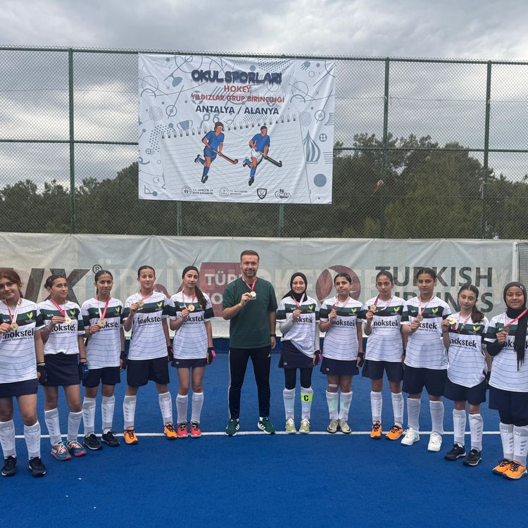 Şampiyon Manisa’nın Kızları