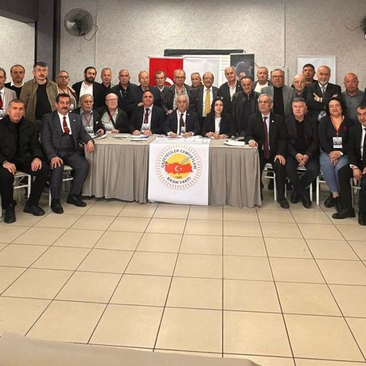 BASIN VAKFI’NDA YILMAZ KARACA GÜVEN TAZELEDİ