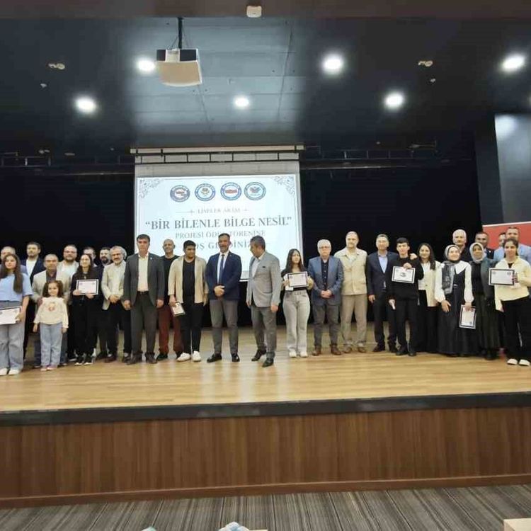 'Bir bilenle bilge nesil' projesinde ödül heyecanı