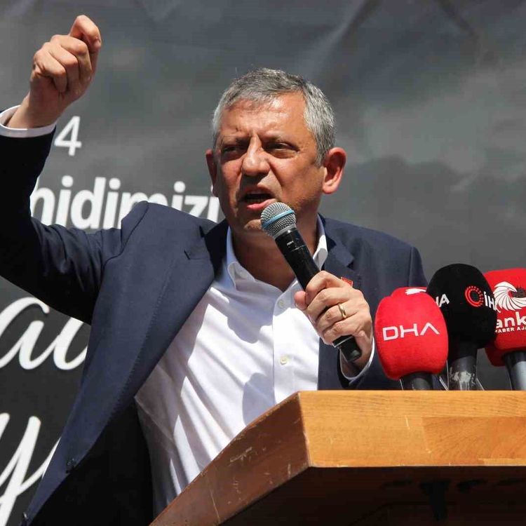 CHP Genel Başkanı Özgür Özel, Soma maden faciasının 12'nci yılı anma programına katıldı
